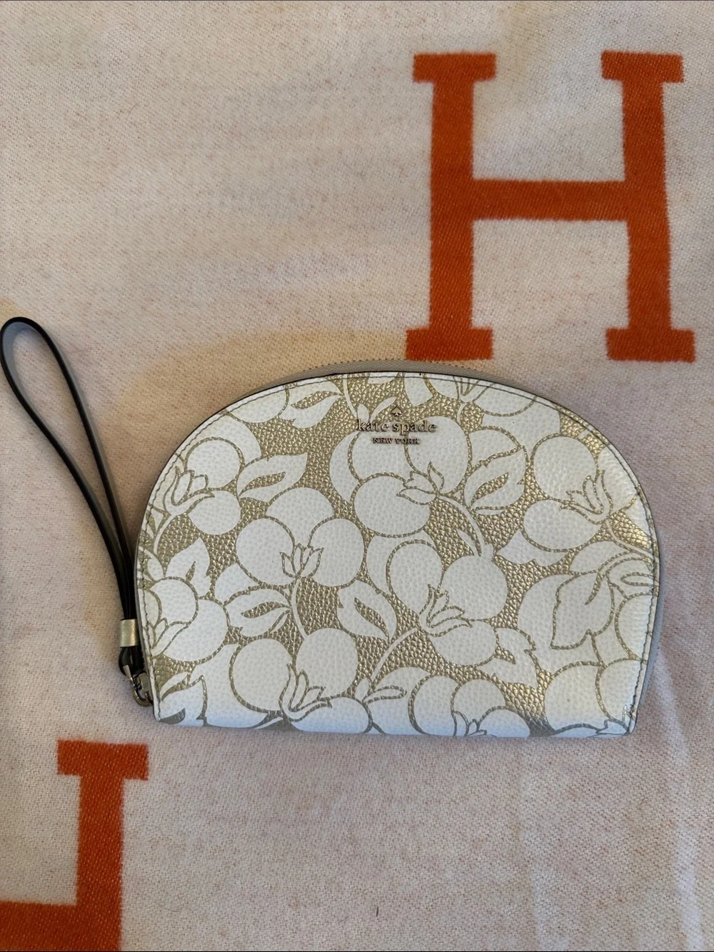 kate spade white and gold floral half moon wristlet pouch New w Tag